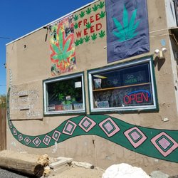 Highweed395 - Find us on Hwy 395