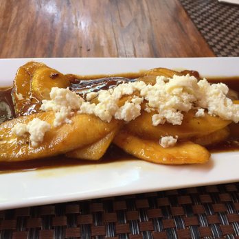 Las Quince Letras - Flaming banana dessert with Oaxaca cheese - Oaxacan Near Me - Oaxaca, OAX Las Quince Letras - Flaming banana dessert with Oaxaca cheese - Oaxacan Near Me - Oaxaca, OAX