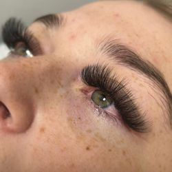 Amazing Lash Studio - 12D in the style Gorgeous by Master stylist Toni