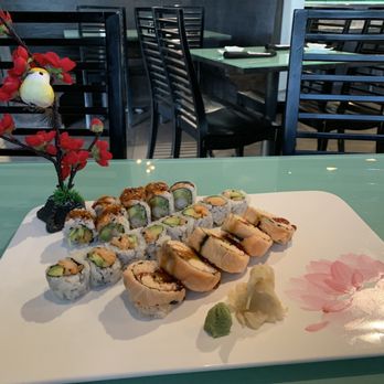 Hello Sushi - Sushi - yum - Sushi Bars Near Me - Baton Rouge, Louisiana