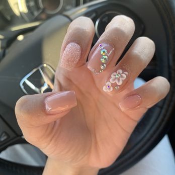 Pretty Nails - Nail Salons Near Me - Fremont, California
