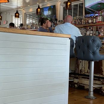 7 Acre BarnGrill - Full bar - New American Near Me - Alpharetta, Georgia