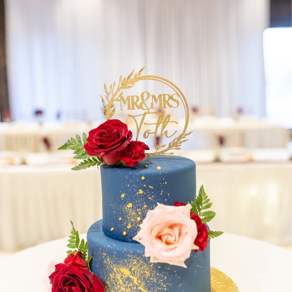 Creative Cakes Bakery - a blue and gold wedding cake - Bakeries Near Me - Tinley Park, Illinois Creative Cakes Bakery - a blue and gold wedding cake - Bakeries Near Me - Tinley Park, Illinois