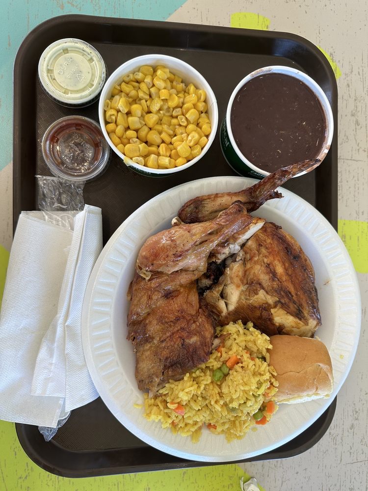 Pollo Tropical Logo
