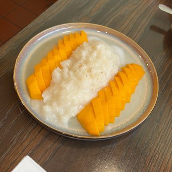 Thai Excellente Restaurant - Mango sticky rice - Thai Near Me - El Monte, California