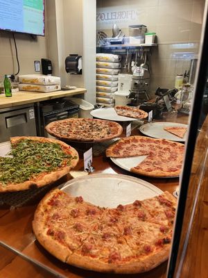 Pizzeria Violetta, Piedmont Ave by null