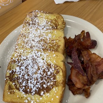 La Croisette - French toast - Breakfast & Brunch Near Me - St. Pete Beach, Florida La Croisette - French toast - Breakfast & Brunch Near Me - St. Pete Beach, Florida