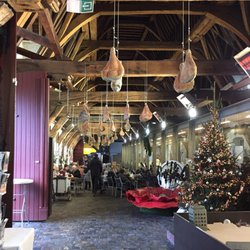 Groot Vleeshuis - Hams a hanging!