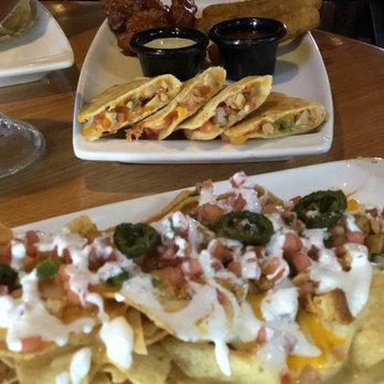 Applebee's Grill + Bar - Sports Bars Near Me - Bessemer, Alabama