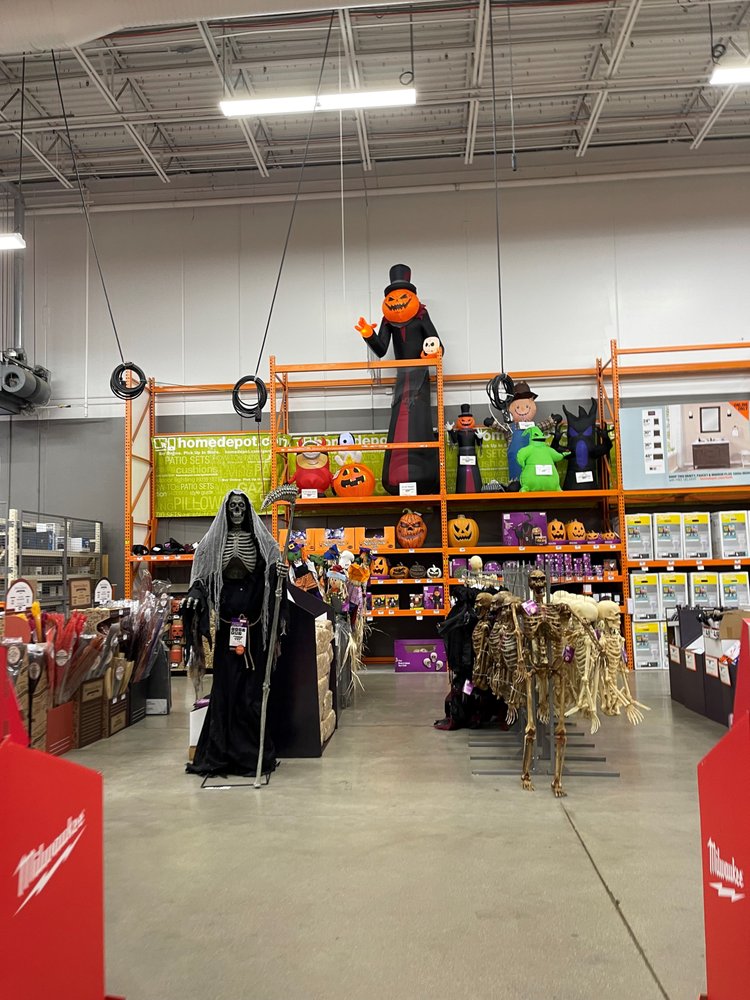 THE HOME DEPOT Updated October 2024 18 Photos & 34 Reviews 955 N