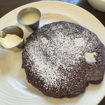 SixtyTwo MarcKet - Mochi Taro pancakes - New American Near Me - Wailuku, Hawaii