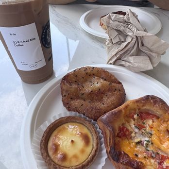 Paris Baguette - NY tart, curry pastry, egg/cheese soufflé; Lrg Korean Ice Coffee - Bakeries Near Me - Houston, Texas Paris Baguette - NY tart, curry pastry, egg/cheese soufflé; Lrg Korean Ice Coffee - Bakeries Near Me - Houston, Texas