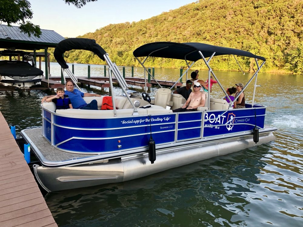 Boat With Me Rentals Logo