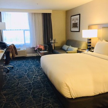 DoubleTree by Hilton Pomona - Room - Hotels Near Me - Pomona, California DoubleTree by Hilton Pomona - Room - Hotels Near Me - Pomona, California