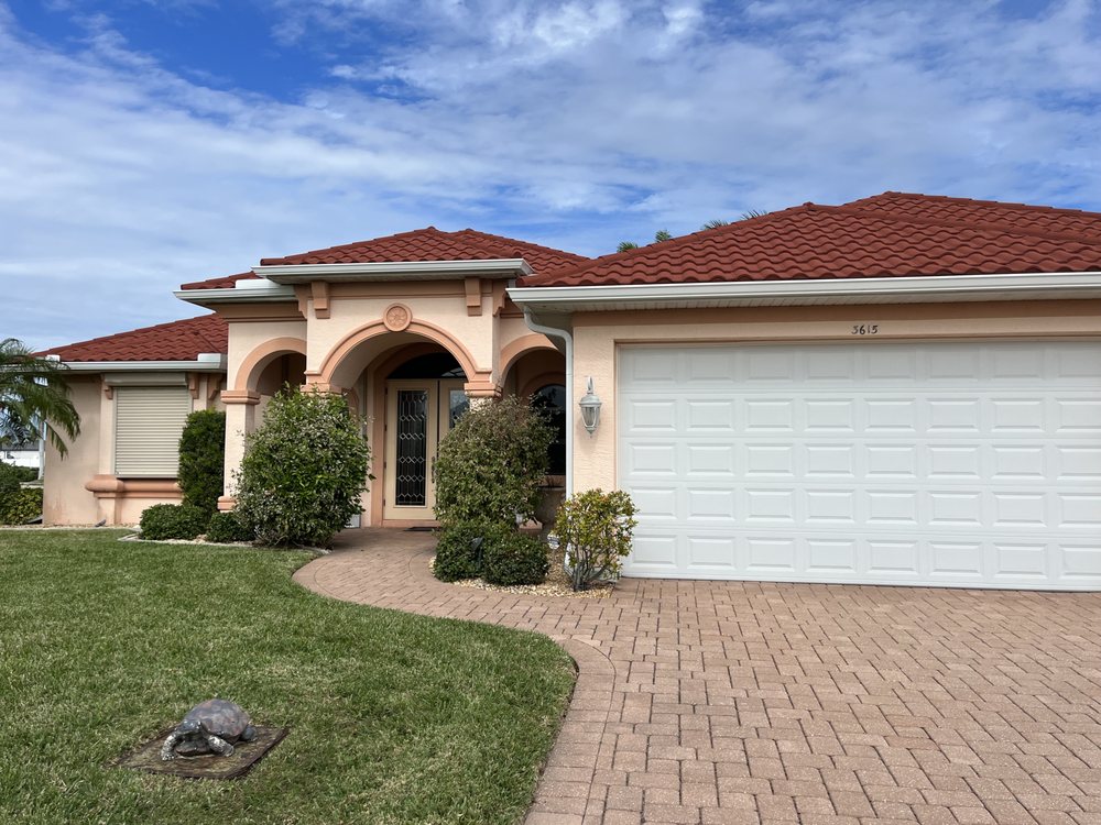 Slide of Bayshore Building Services