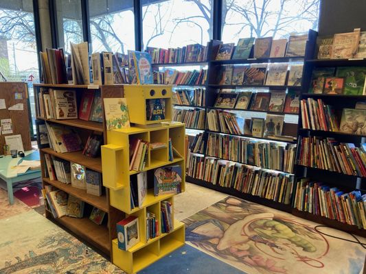 Ken Sanders Rare Books by null