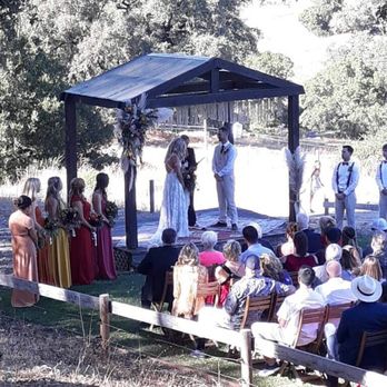 Simple Country Weddings - Wedding Planning Near Me - Rancho Cordova, California
