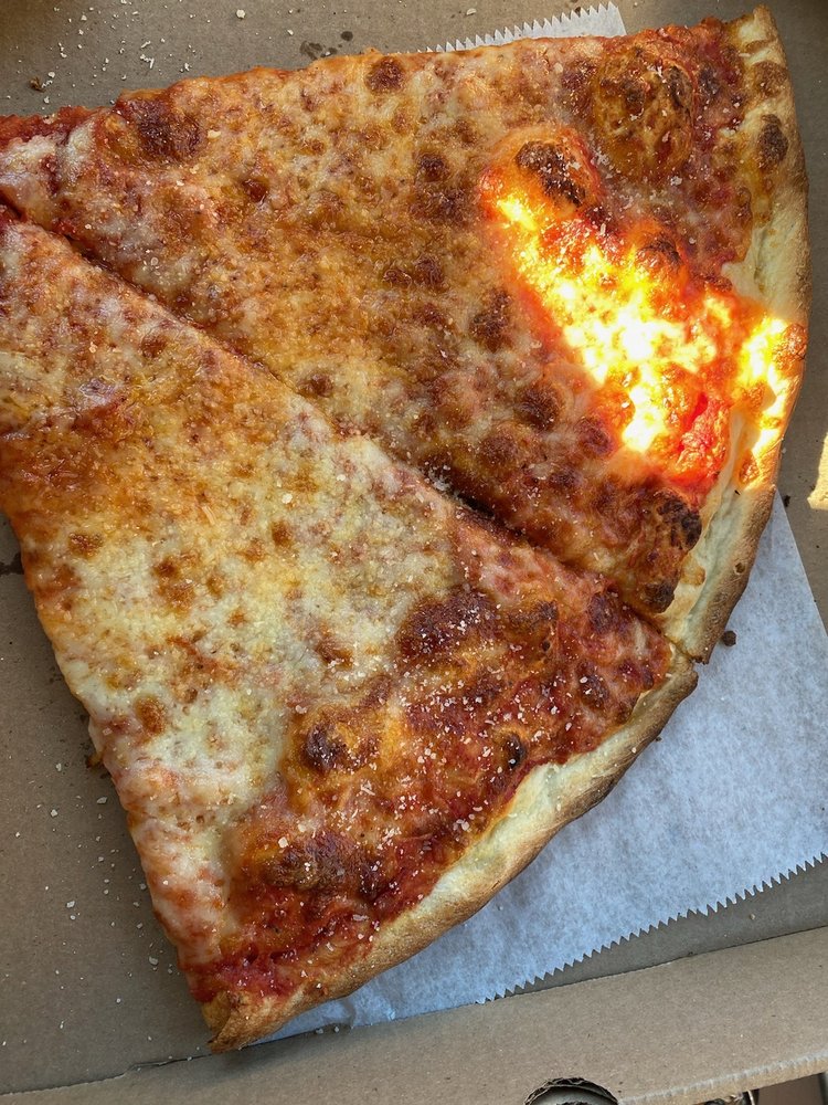 Food from New York Pizzeria