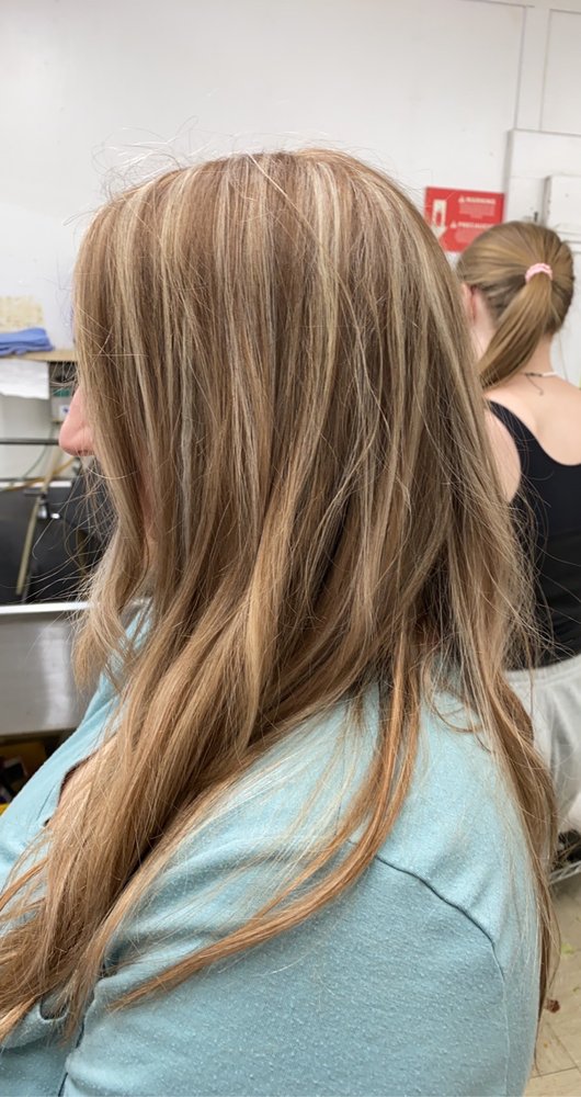 COST CUTTERS Updated July 2024 2300 Edgewood Rd SW, Cedar Rapids