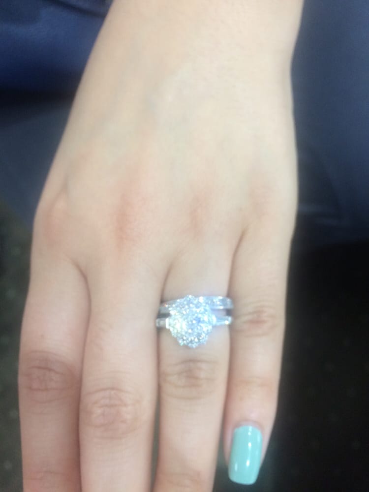 DIAMOND EXCHANGE Updated September 2024 53 E Palisade Avenue