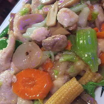 Golden Dragon - Mushroom chicken - Chinese Near Me - Post Falls, Idaho Golden Dragon - Mushroom chicken - Chinese Near Me - Post Falls, Idaho