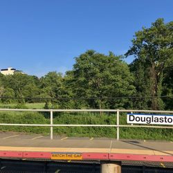 LIRR Douglaston Station