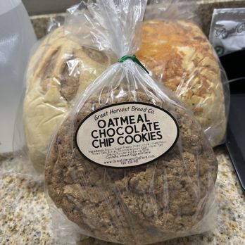 Great Harvest Bread - Oatmeal Chocolate Chip Cookies (6pk), Taras S White/Wheat Swirl Bread, Cheddar Garlic Bread. - Bakeries Near Me - De Pere, Wisconsin Great Harvest Bread - Oatmeal Chocolate Chip Cookies (6pk), Taras S White/Wheat Swirl Bread, Cheddar Garlic Bread. - Bakeries Near Me - De Pere, Wisconsin