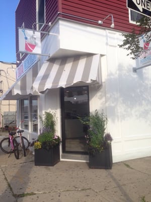 Coastal Frozen Yogurt by null