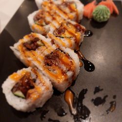 Karen Thai & Sushi - Salmon skin roll was delicious