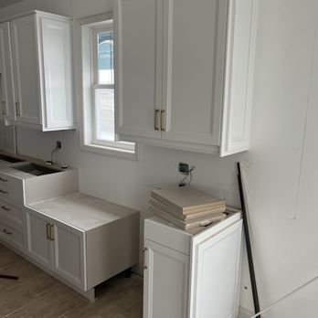 Johnson's Gifted Hands - Cabinet casing installed doors an knobs - Handyman Near Me - Chicago, Illinois Johnson's Gifted Hands - Cabinet casing installed doors an knobs - Handyman Near Me - Chicago, Illinois