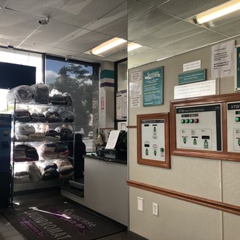 Showcase Laundromat - Laundry - Laundromat Near Me - Somerville, Massachusetts