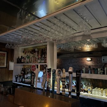 Hidden Lane Bar - Inside bar - Bars Near Me - New York, New York