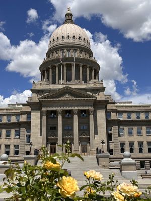 Idaho State Capitol by null