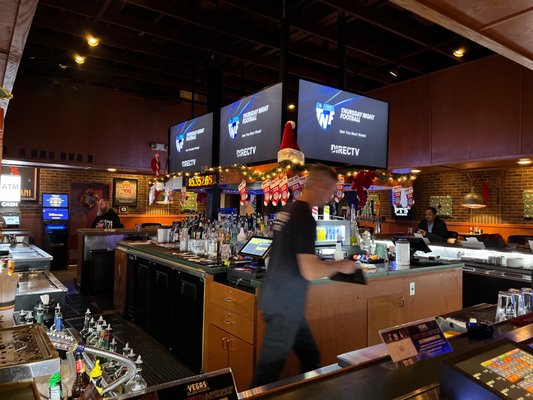 PT's Pub by null