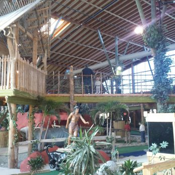 Old Pro Golf - Indoor, 2 level playing. - Mini Golf Near Me - Ocean City, Maryland Old Pro Golf - Indoor, 2 level playing. - Mini Golf Near Me - Ocean City, Maryland