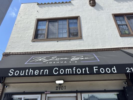 The Luxe Box by null