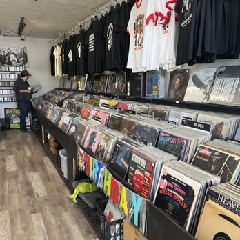 Needle Noise - Vinyl Records Near Me - San Antonio, Texas Needle Noise - Vinyl Records Near Me - San Antonio, Texas