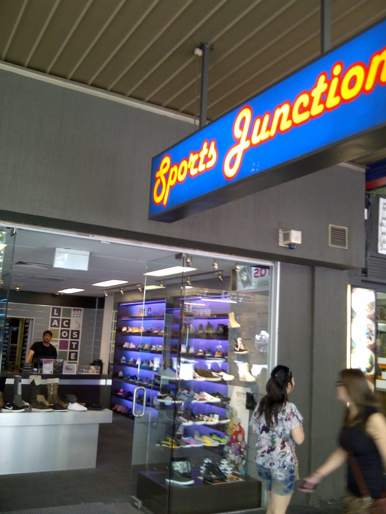 SPORTS JUNCTION Updated June 2024 191 Swanston St, Melbourne
