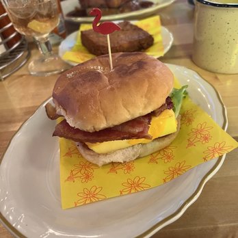 Sally Ann’s - Breakfast sandwich - Cafes Near Me - Pittsburgh, Pennsylvania