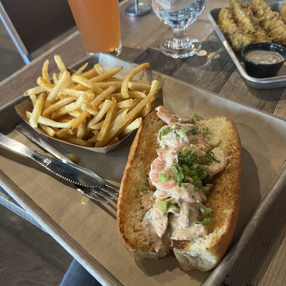 Breckenridge Brewery - Shrimp roll - Brewpubs Near Me - Fort Collins, Colorado Breckenridge Brewery - Shrimp roll - Brewpubs Near Me - Fort Collins, Colorado