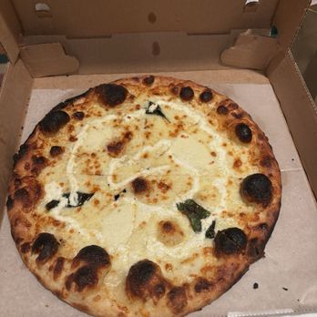 Market Pizza - White Pizza - Pizza Near Me - New Hope, Pennsylvania Market Pizza - White Pizza - Pizza Near Me - New Hope, Pennsylvania