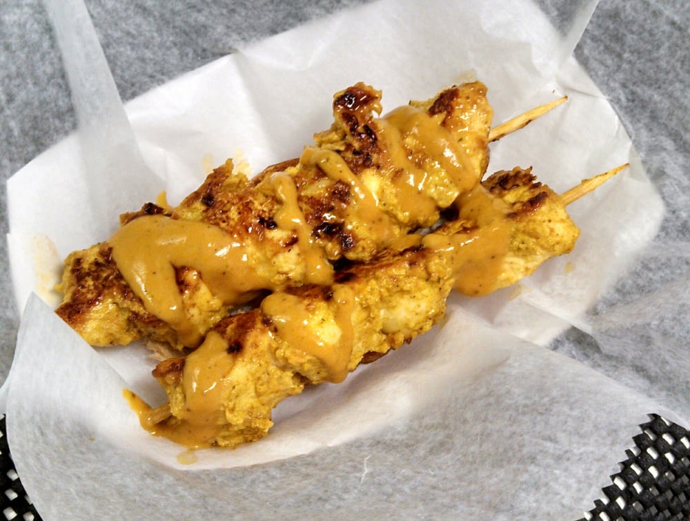 HUT 1 HUT FOOD TRUCK Updated October 2024 10 Photos 491 Fairfax