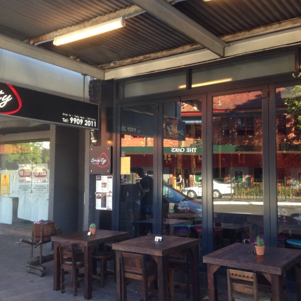Trinity Thai - Pavement tables - Thai Near Me - Neutral Bay, NSW