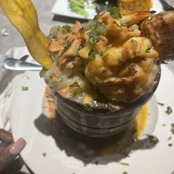 El Cilantrillo Restaurant - Semoran - Seafood mofongo - Puerto Rican Near Me - Orlando, Florida El Cilantrillo Restaurant - Semoran - Seafood mofongo - Puerto Rican Near Me - Orlando, Florida