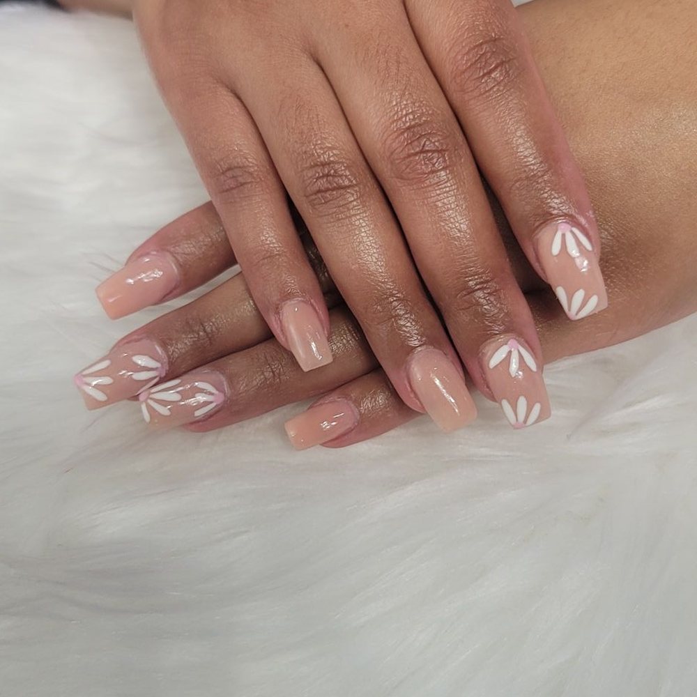 Modern Chic Nail Bar - Nail Salons Near Me - Thousand Oaks, California Modern Chic Nail Bar - Nail Salons Near Me - Thousand Oaks, California