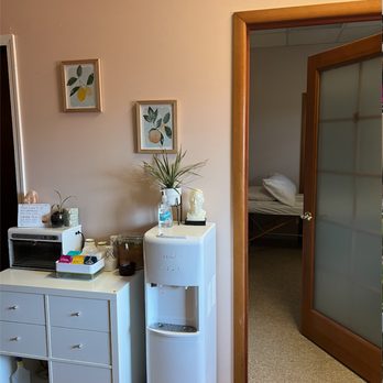 Floresh Wellness - Acupuncture Near Me - Edmonds, Washington Floresh Wellness - Acupuncture Near Me - Edmonds, Washington