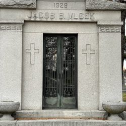 ST ADALBERT CEMETERY & MAUSOLEUMS - 46 Photos - 6800 N Milwaukee Ave ...