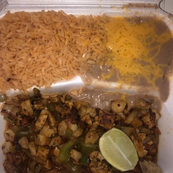 Molca Salsa - Chicken Fajitas - Mexican Near Me - Fullerton, California