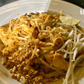 Amazing Thai - Chicken Pad Thai - Thai Near Me - Princeton, New Jersey