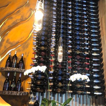 Levendi Winery & Tasting Room - Lovely atmosphere - Wine Tasting Room Near Me - Napa, California Levendi Winery & Tasting Room - Lovely atmosphere - Wine Tasting Room Near Me - Napa, California